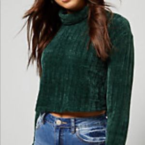NWOT Green Ribbed Chenille Mockneck Crop Sweater